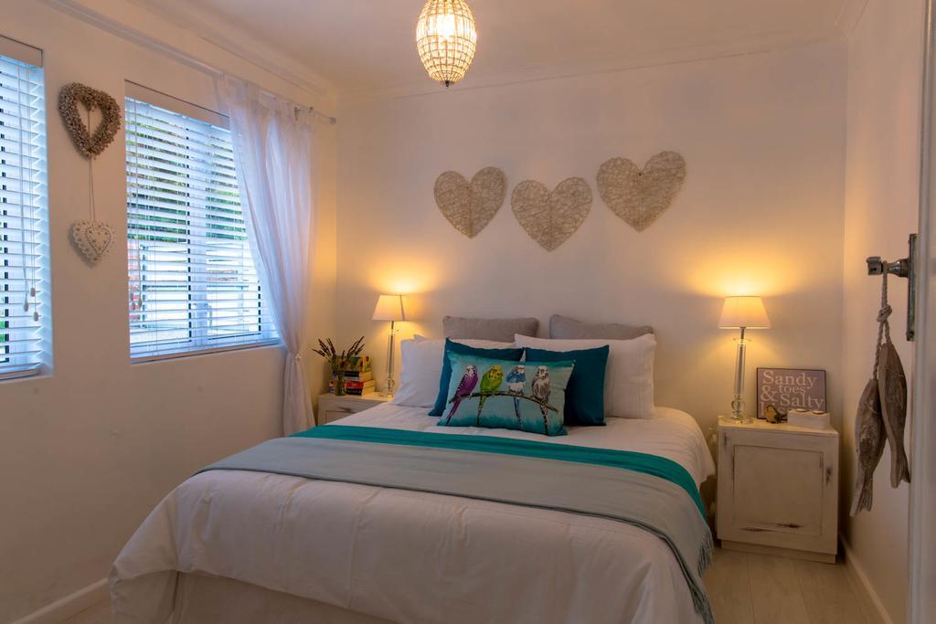 Palm Villa Cottage Kommetjie Bagian luar foto