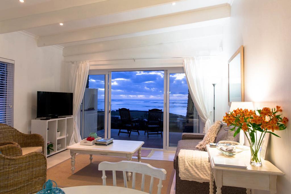 Palm Villa Cottage Kommetjie Bagian luar foto
