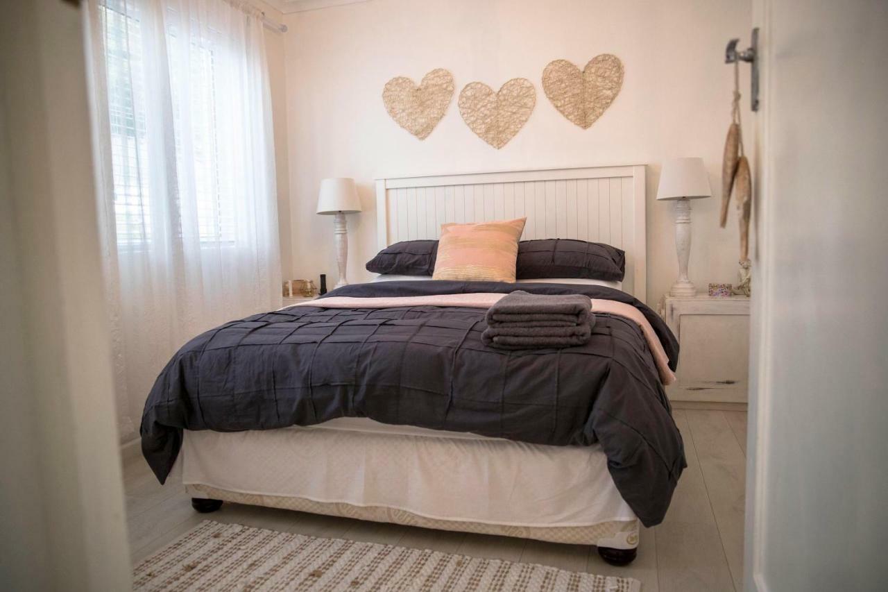 Palm Villa Cottage Kommetjie Bagian luar foto